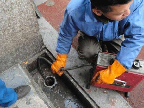 金东疏通下水道